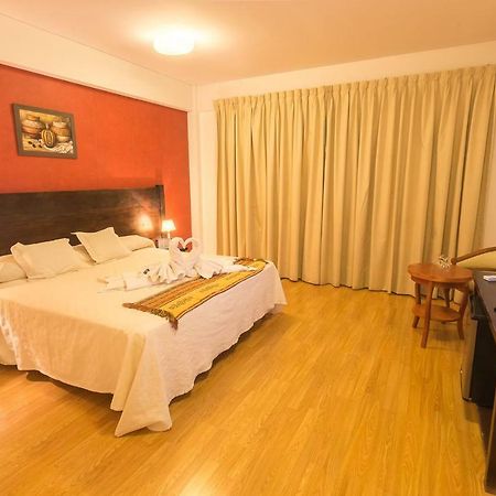 Hotel Las Maras Puerto Madryn Eksteriør bilde
