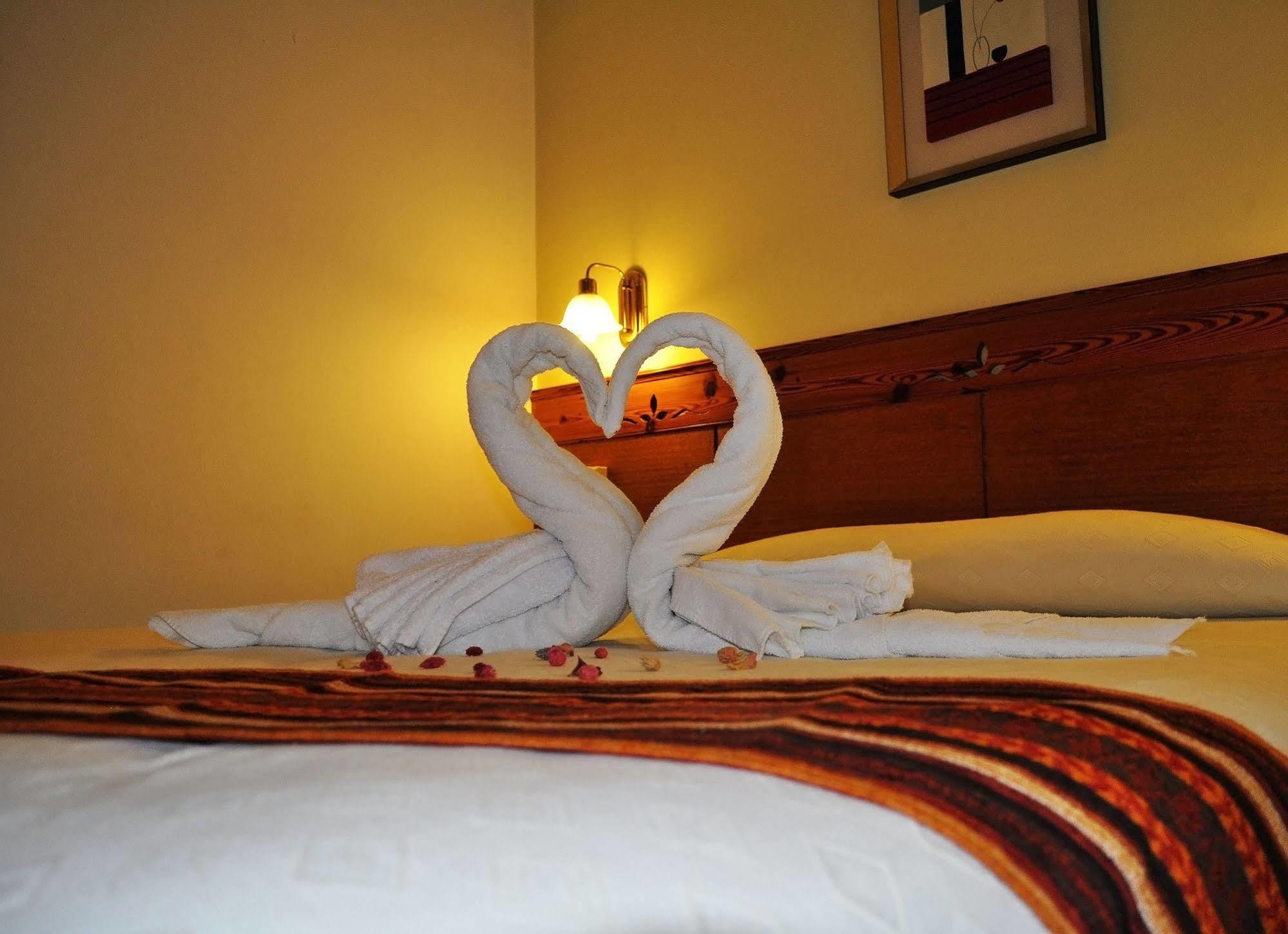 Hotel Las Maras Puerto Madryn Eksteriør bilde
