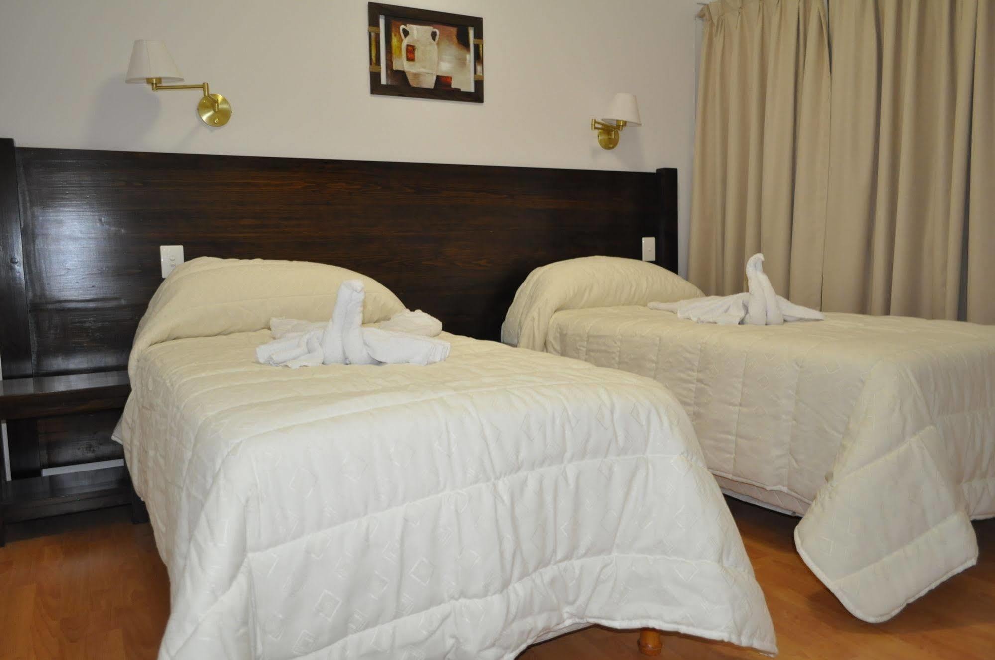 Hotel Las Maras Puerto Madryn Eksteriør bilde